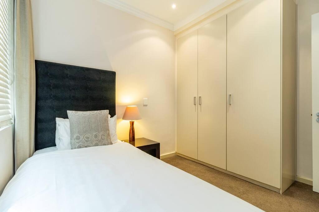 Haven 2 Bed Prime Location Apartment *