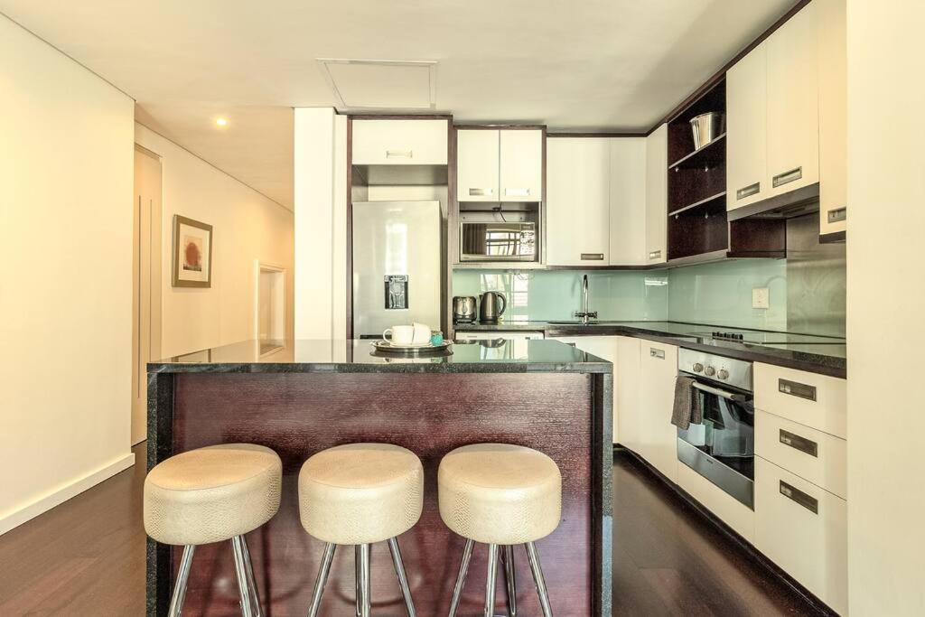 Haven 2 Bed Prime Location Cape Town
